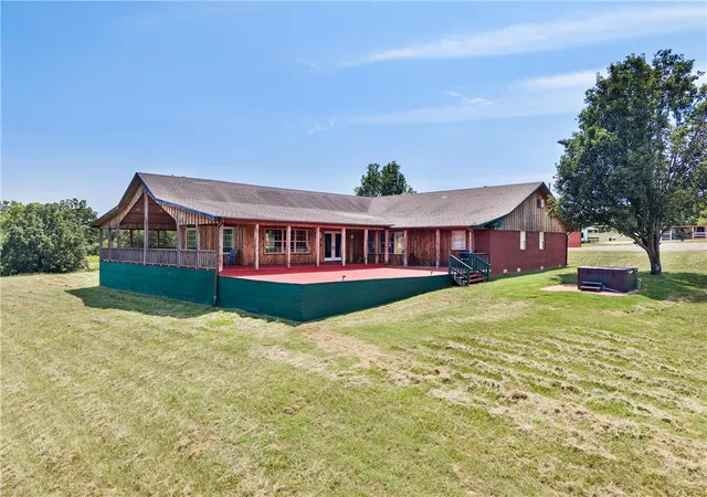 1st image of 4923 Wire Rd, Ozark, AR 72949 | MLS# 1356460