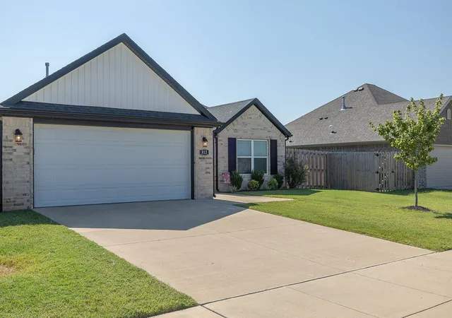 2nd image of 312 Amber Dawn Ave, Farmington, AR 72730 | MLS# 1356717