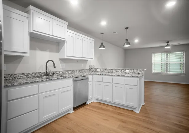 Townhouse for sale at 1986 Bourbon Dr, Fayetteville, AR 72703 | MLS# 1356521