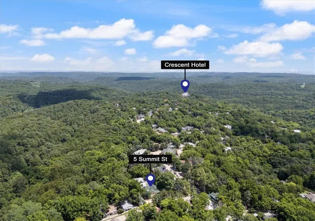 44th image of 5 Summit St, Eureka Springs, AR 72632 | MLS# 1356737