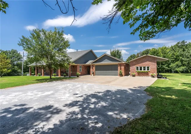 2nd image of 24889 E 570 Rd, Colcord, OK 74338 | MLS# 1356728