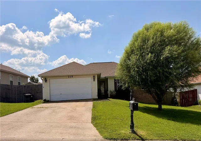16th image of 215 Elizabeth, Huntsville, AR 72740 | MLS# 1356757