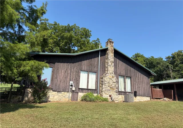 3rd image of 2046 Hwy 268, Yellville, AR 72687 | MLS# 1356752