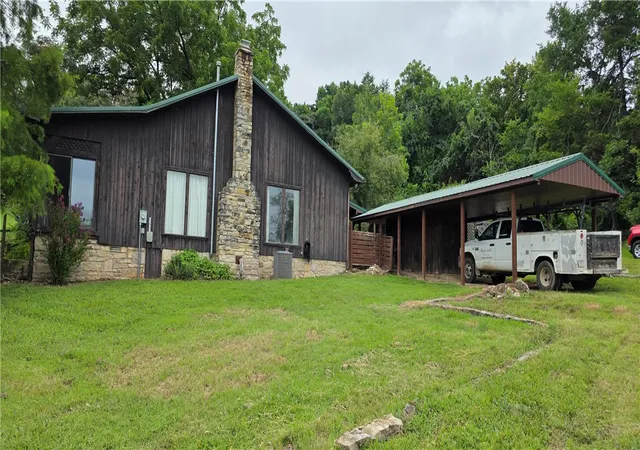 4th image of 2046 Hwy 268, Yellville, AR 72687 | MLS# 1356752