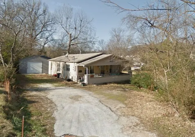 1st image of 214 N Liberty St, Harrison, AR 72601 | MLS# 1356801