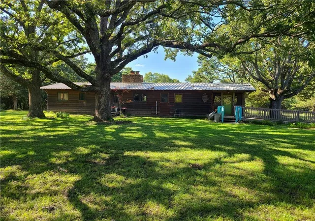 1st image of 19763 Pug Gayer Rd, Goshen, AR 72735 | MLS# 1356835