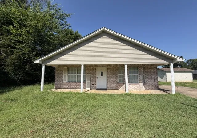1st image of 821 Hillcrest, Clarksville, AR 72830 | MLS# 1356836