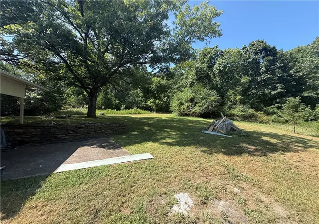 5th image of 419 Center St, Winslow, AR 72959 | MLS# 1356734