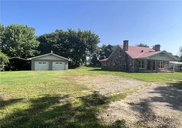 2nd image of 10894 Dunkard Rd, Alpena, AR 72611 | MLS# 1356773