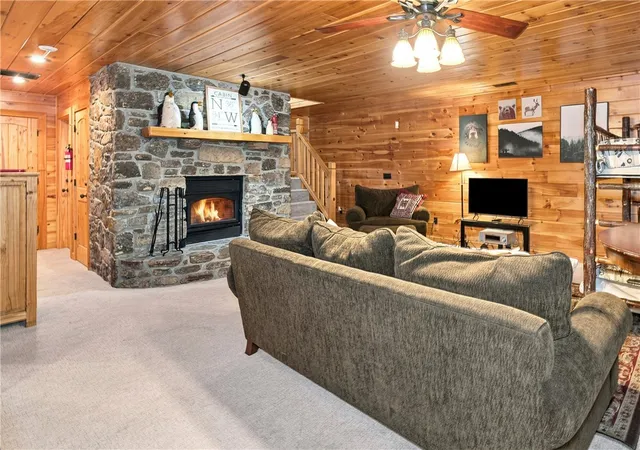 Photo 2 of Single family home for sale at 22365 N Log Cabin Dr, Sulphur Springs, AR 72768 | MLS# 1356398 | Listing updated on 2026-09-26
