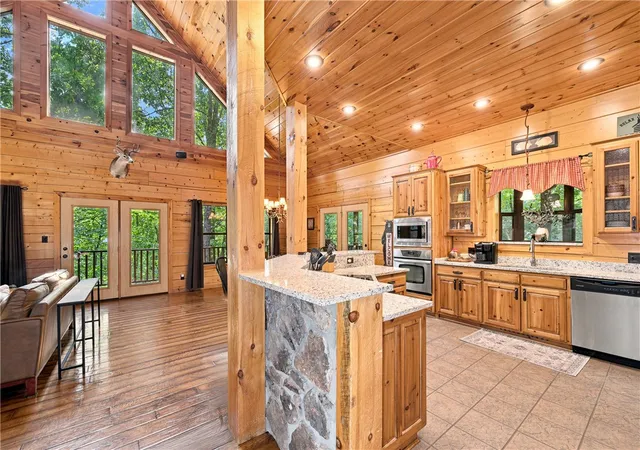3rd image of 22365 N Log Cabin Dr, Sulphur Springs, AR 72768 | MLS# 1356398