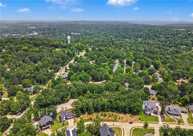 16th image of 2336 Windswept Ln, Fayetteville, AR 72703 | MLS# 1356875
