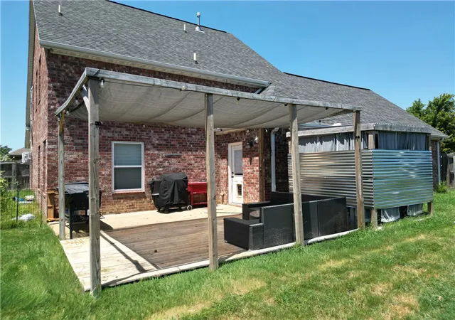 2nd image of 1701 E Crestwood Hills Ln, Cave Springs, AR 72718 | MLS# 1356891