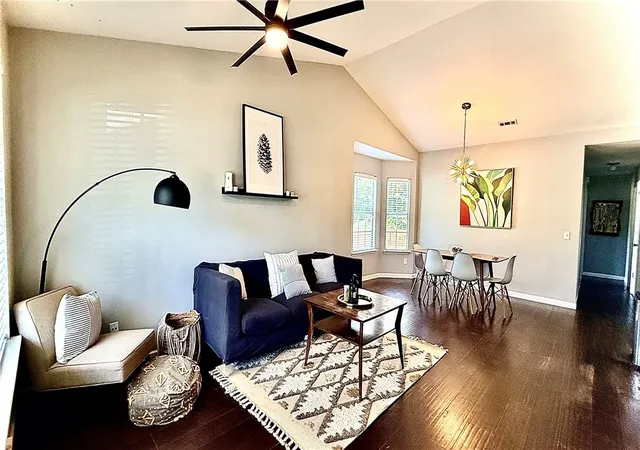 4th image of 1852 N Pine Cone Dr, Fayetteville, AR 72704 | MLS# 1356826