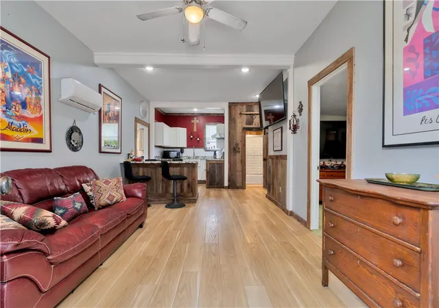 2nd image of 112 W Thurman St, Prairie Grove, AR 72753 | MLS# 1354577