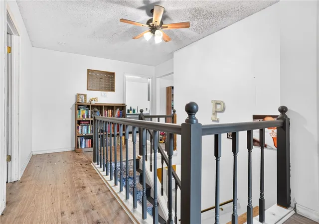 image of 32 Abbey Rd, Russellville, AR 72802 | MLS# 1356920