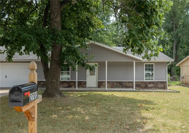 21st image of 2705 Meadowlark Dr, Fayetteville, AR 72704 | MLS# 1356654