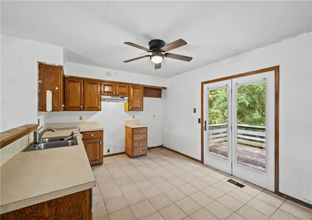 3rd image of 25 Tavistock Dr, Bella Vista, AR 72714 | MLS# 1356486