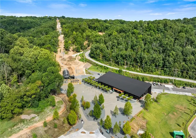 41st image of 25 Tavistock Dr, Bella Vista, AR 72714 | MLS# 1356486