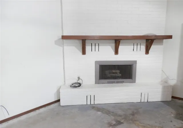 3rd image of 2915 Parkwood Dr, Rogers, AR 72756 | MLS# 1357044