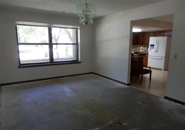 4th image of 2915 Parkwood Dr, Rogers, AR 72756 | MLS# 1357044
