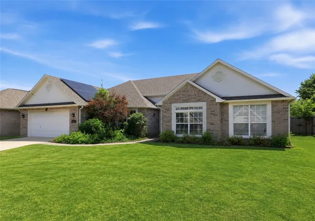 Photo 1 of Sale Pending at 907 Quail Ter, Rogers, AR 72756 | MLS# 1357063 | Listing updated on 2026-08-27