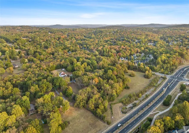 4th image of 3105 N Old Wire Rd, Fayetteville, AR 72703 | MLS# 1356974