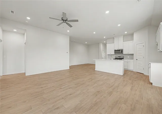 5th image of 235 New York Ave, Farmington, AR 72730 | MLS# 1356816