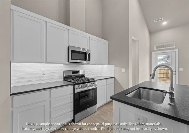 2nd image of 1921 Lapis Ave, Centerton, AR 72719 | MLS# 1357081