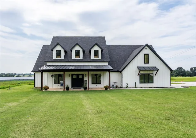 1st image of 14720 N Wedington Blacktop Rd, Lincoln, AR 72744 | MLS# 1356600