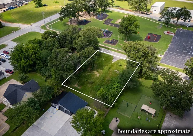 3rd image of S Wright, Siloam Springs, AR 72761 | MLS# 1356321