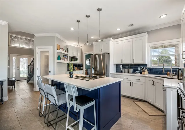 3rd image of 210 Nw Olinka Pass St, Bentonville, AR 72712 | MLS# 1356800