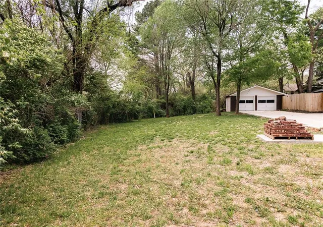 4th image of 407 S College Ave, Fayetteville, AR 72701 | MLS# 1357106