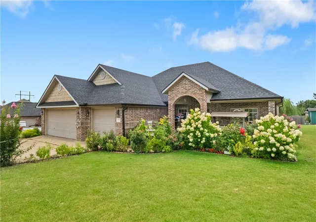 2nd image of 3242 Glenbrook Loop, Springdale, AR 72764 | MLS# 1356996