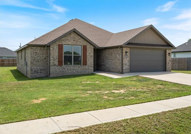 2nd image of 1516 Taylor Orchard Rd, Gentry, AR 72734 | MLS# 1357203