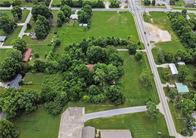 4th image of 6480 W Wedington Dr, Fayetteville, AR 72704 | MLS# 1357211