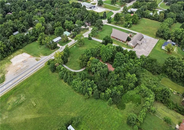 5th image of 6480 W Wedington Dr, Fayetteville, AR 72704 | MLS# 1357211