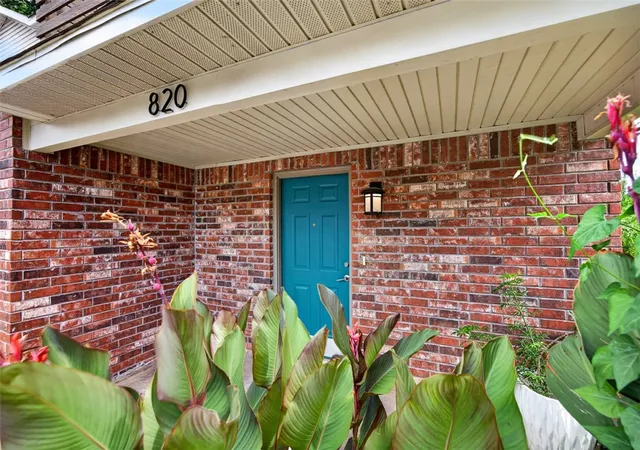 1st image of 820 Peachtree Dr, Fayetteville, AR 72703 | MLS# 1357221