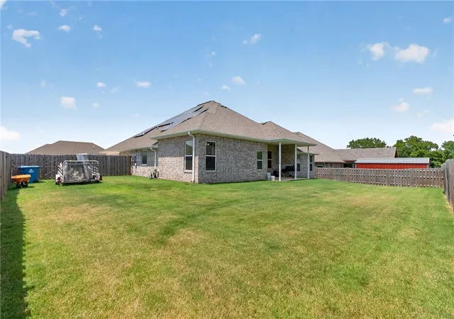 26th image of 304 Manfield Ave, Pea Ridge, AR 72751 | MLS# 1357210