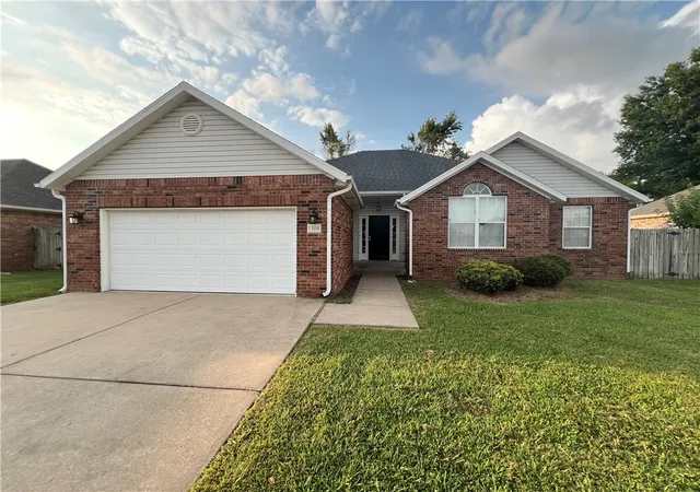 17th image of 1308 Hunter Ridge, Siloam Springs, AR 72761 | MLS# 1357201
