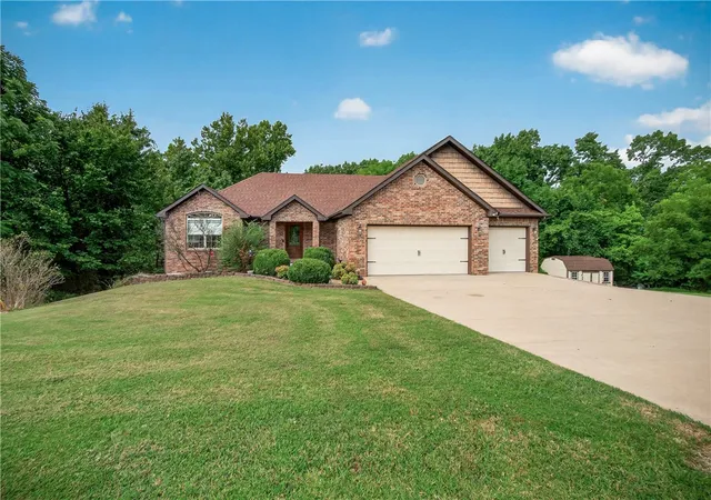 1st image of 20 Queensferry Dr, Bella Vista, AR 72715 | MLS# 1357029