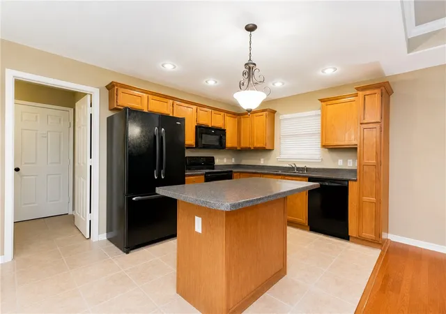 2nd image of 9 Pitchford Ln, Bella Vista, AR 72714 | MLS# 1356327