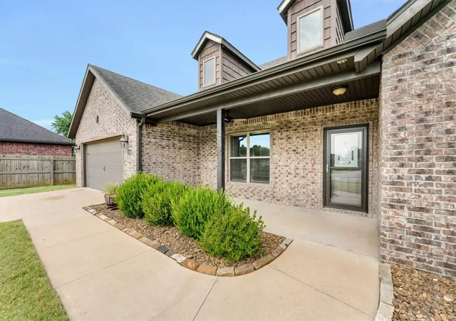 4th image of 2289 Stonemill Dr, Fayetteville, AR 72701 | MLS# 1356211