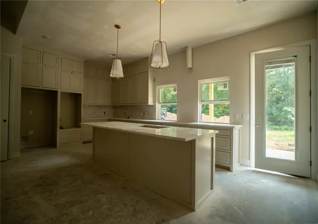 3rd image of 316 S Happy Hollow Rd, Fayetteville, AR 72701 | MLS# 1357417