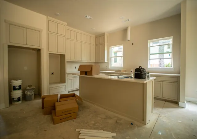 5th image of 308 S Happy Hollow Rd, Fayetteville, AR 72701 | MLS# 1357421