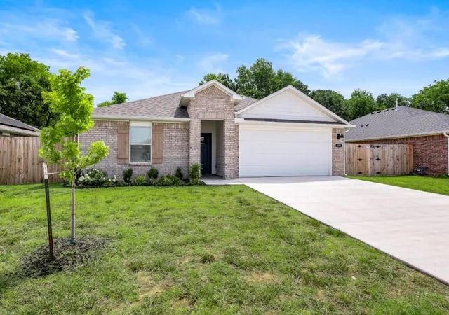 2nd image of 803 Picard Ave, Lowell, AR 72745 | MLS# 1357272