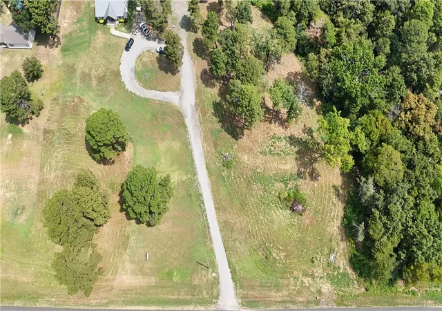 5th image of 41 Tennyson Ln, Russellville, AR 72802 | MLS# 1357427