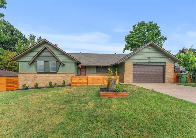 2nd image of 1003 S 12th St, Rogers, AR 72756 | MLS# 1357425