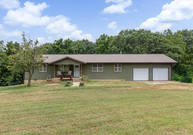 1st image of 26480 Farm Road 1000, Washburn, MO 65772 | MLS# 1357387