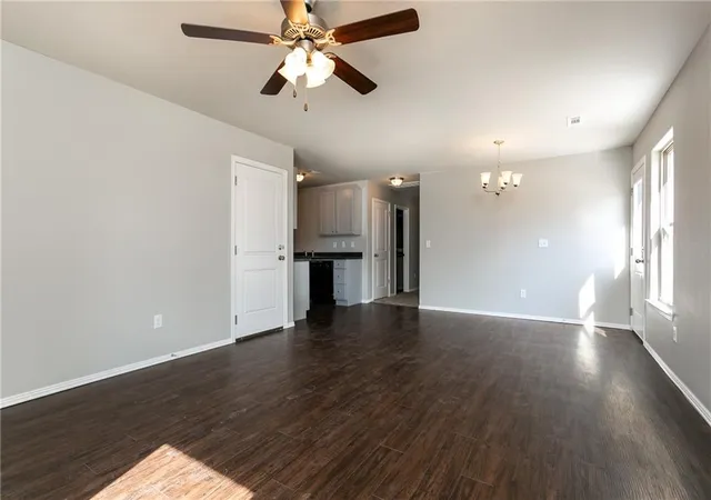 5th image of 1743 E Central St, Siloam Springs, AR 72761 | MLS# 1357434